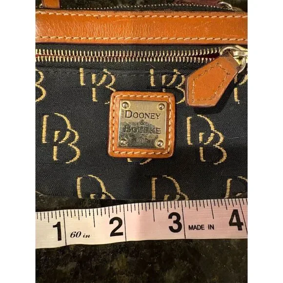 Dooney & Bourke Black Logo Keychain Purse Unisex Compact Size - Picture 2 of 6